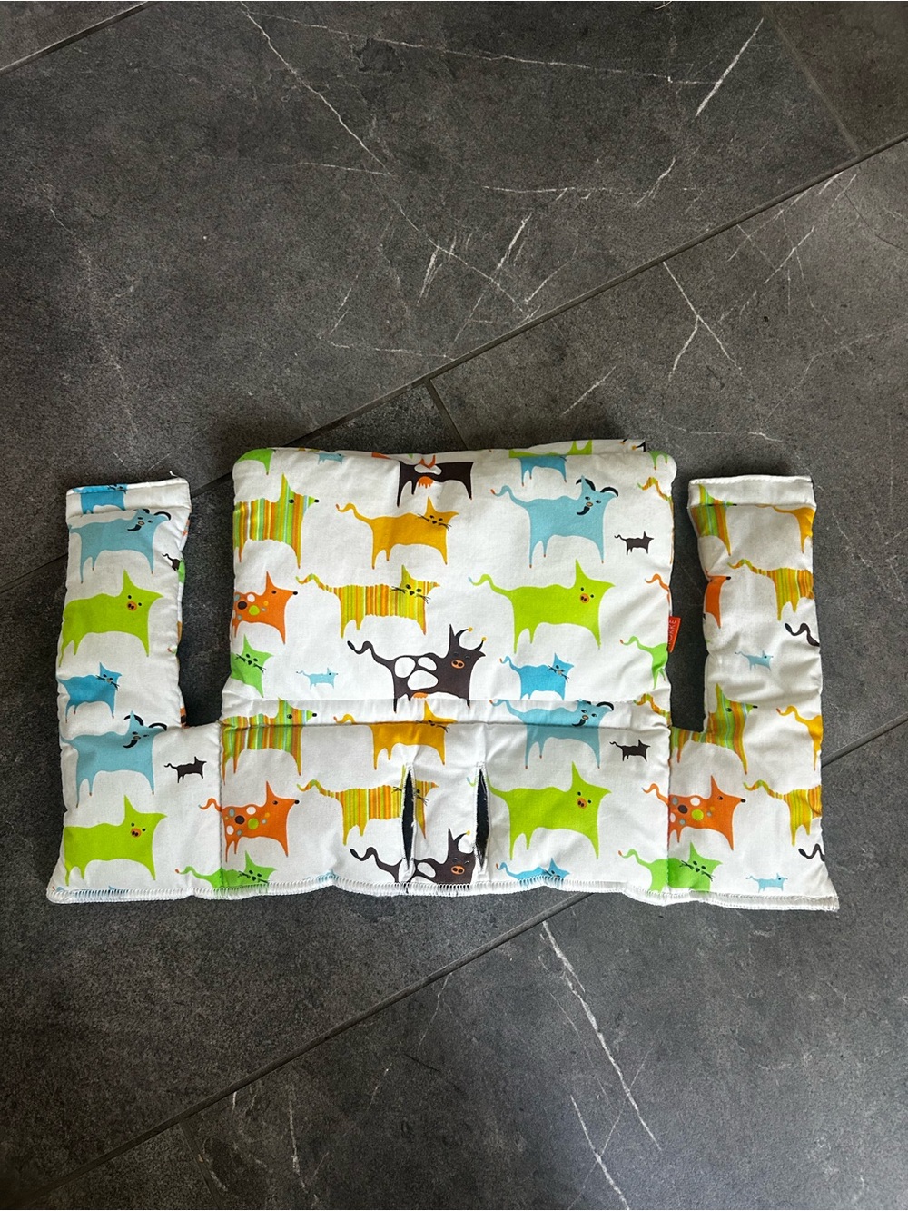 Stokke Tripp Trapp Highchair Cushion with Colorful Animal Print